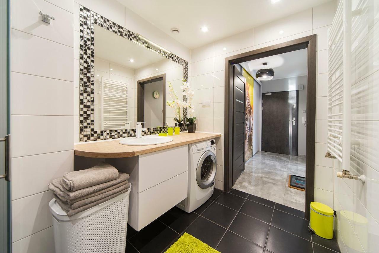 קרפאז' Apartament Sun & Ski Willa K2 Black & White מראה חיצוני תמונה