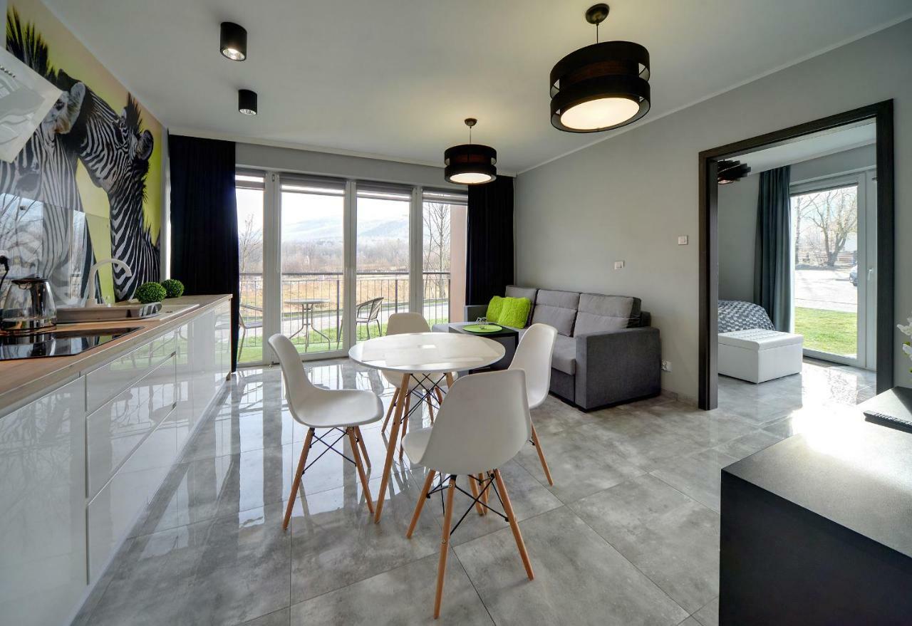 קרפאז' Apartament Sun & Ski Willa K2 Black & White מראה חיצוני תמונה